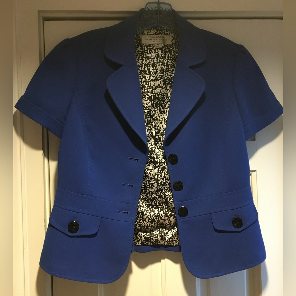 Tahari Short Sleeve Suit Jacket